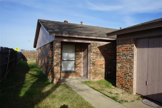 $1,500 | 10266 Maverick Drive, Fort Worth, TX 76108
