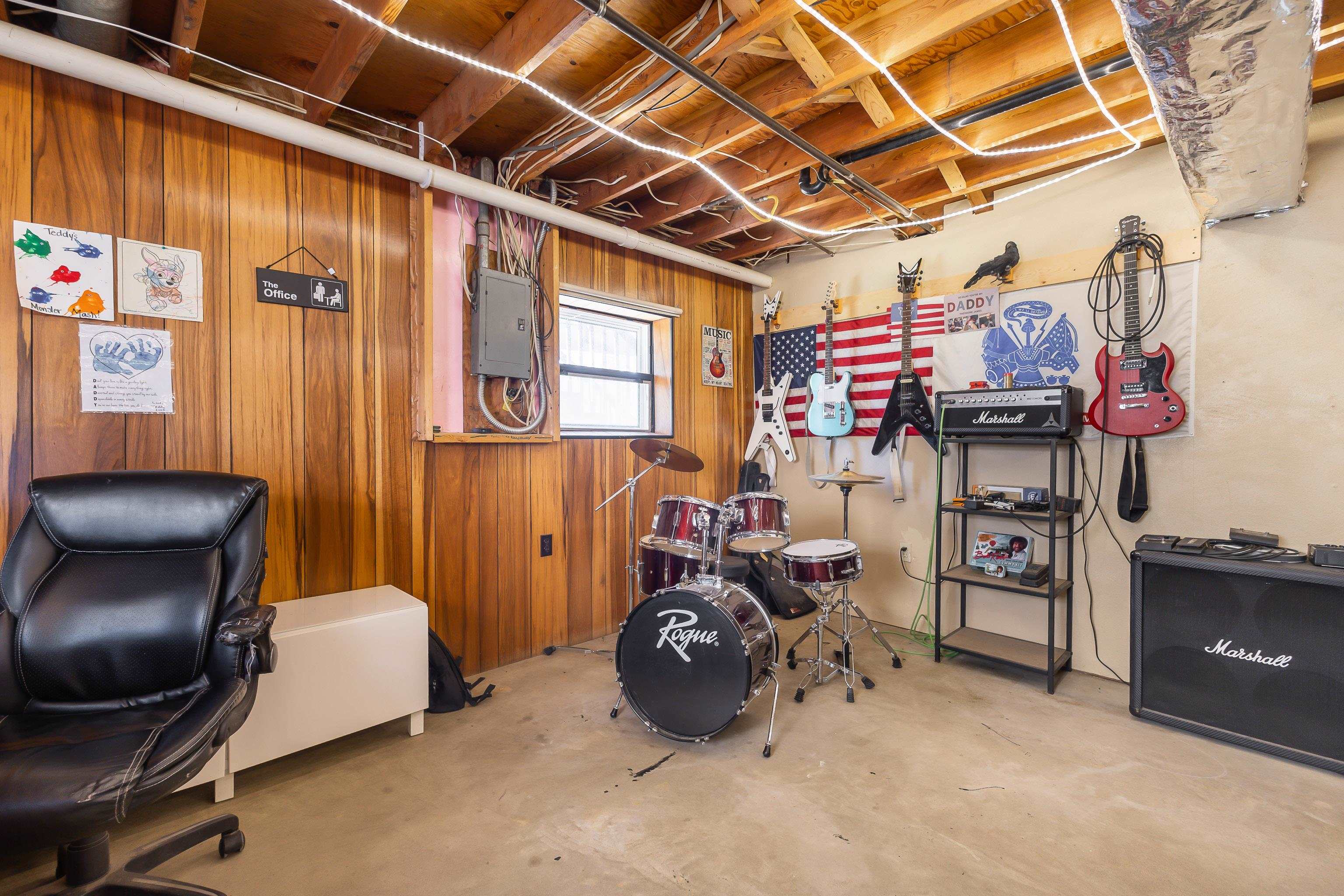 620 Clinton Street Galena, IL 61036 - Photo 29 of 37 a view of storage in a room