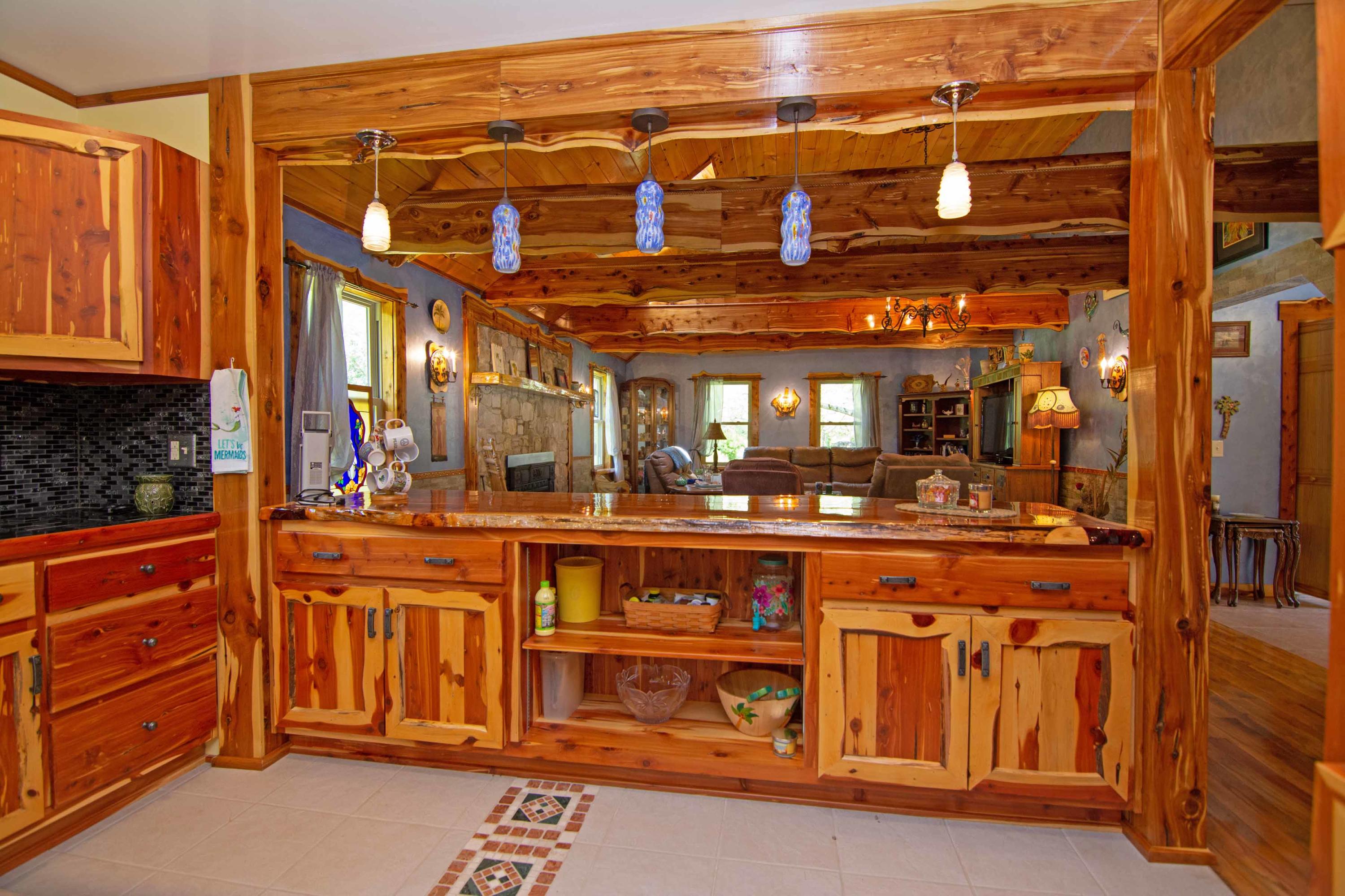 5182 New River Road Hinton, WV 25951 - Photo 37 of 70 Gallery Image 37