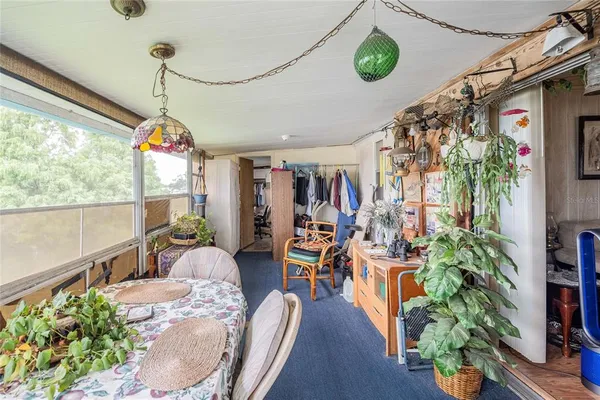 a very nice looking room with windows