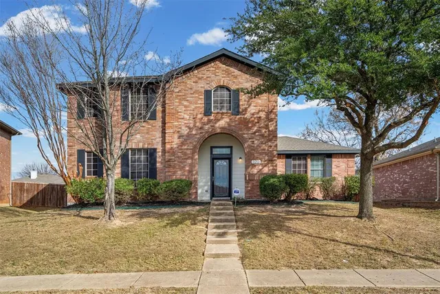 $339,900 | 120 Cayman Drive, Lancaster, TX 75146