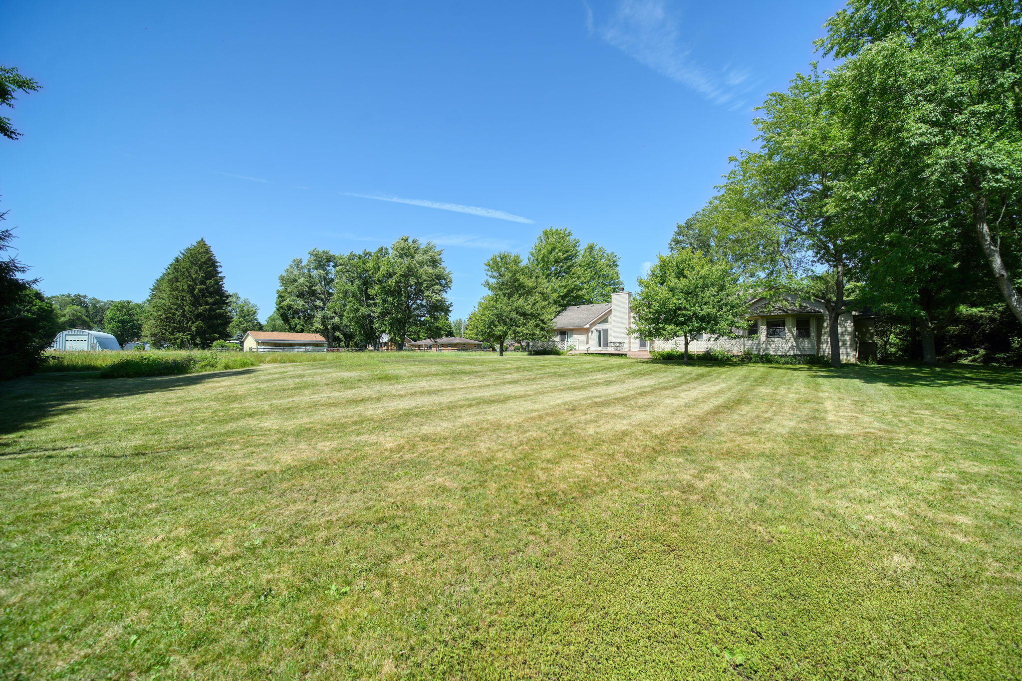 9979 Summerfield Road Temperance, MI 48182 - Photo 40 of 47 44-web-or-mls-DSC09308_HDR