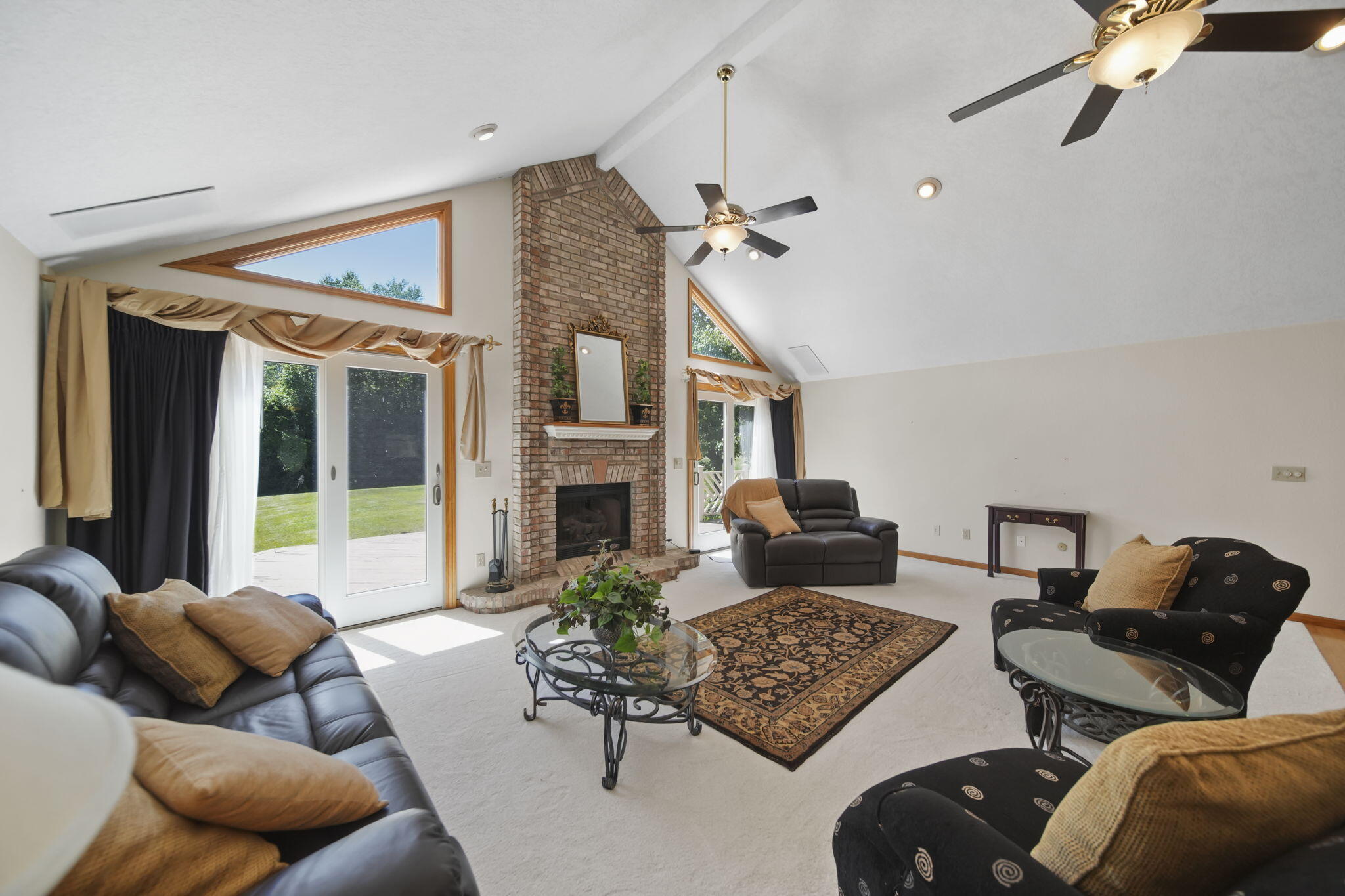 9979 Summerfield Road Temperance, MI 48182 - Photo 7 of 47 9-web-or-mls-DSC09068