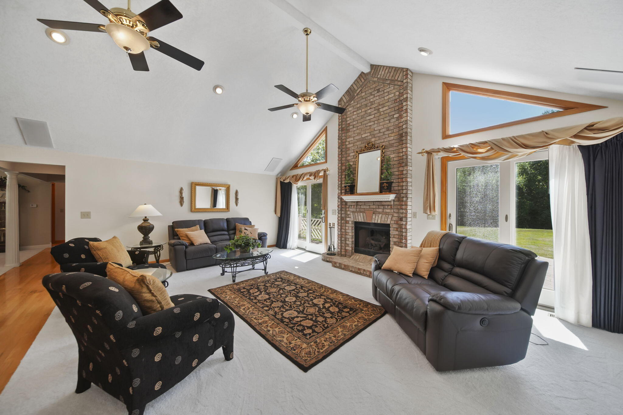 9979 Summerfield Road Temperance, MI 48182 - Photo 8 of 47 10-web-or-mls-DSC09074