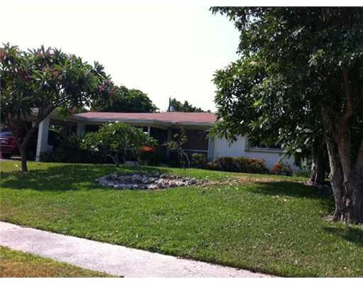 415 Northeast 28th Street Boca Raton, FL 33431 - Photo 5 of 5 Exterior Front