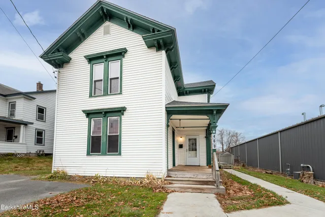 $145,900 | 469 Fenn Street, Pittsfield, MA 01201