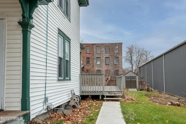 $145,900 | 469 Fenn Street, Pittsfield, MA 01201