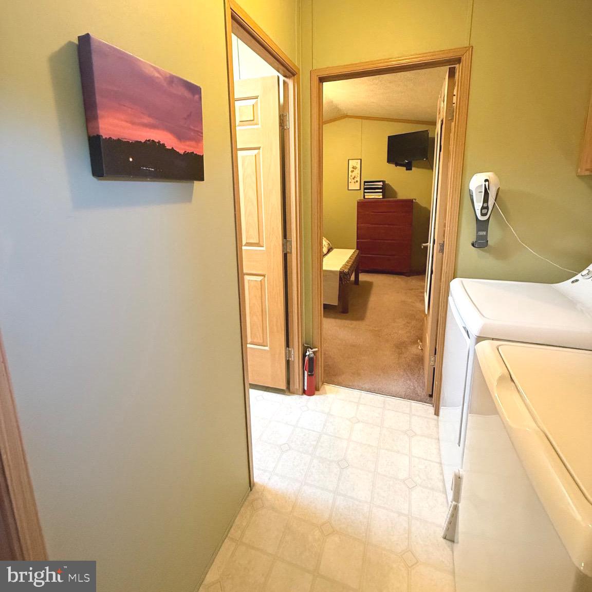 184 5th Avenue Media, PA 19063 - Photo 25 of 30 a bathroom with a tub shower and mirror