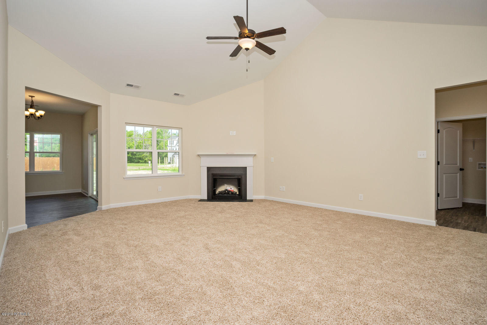 306 Windward Landing Holly Ridge, NC 28445 - Photo 10 of 26 SIMILAR PHOTO