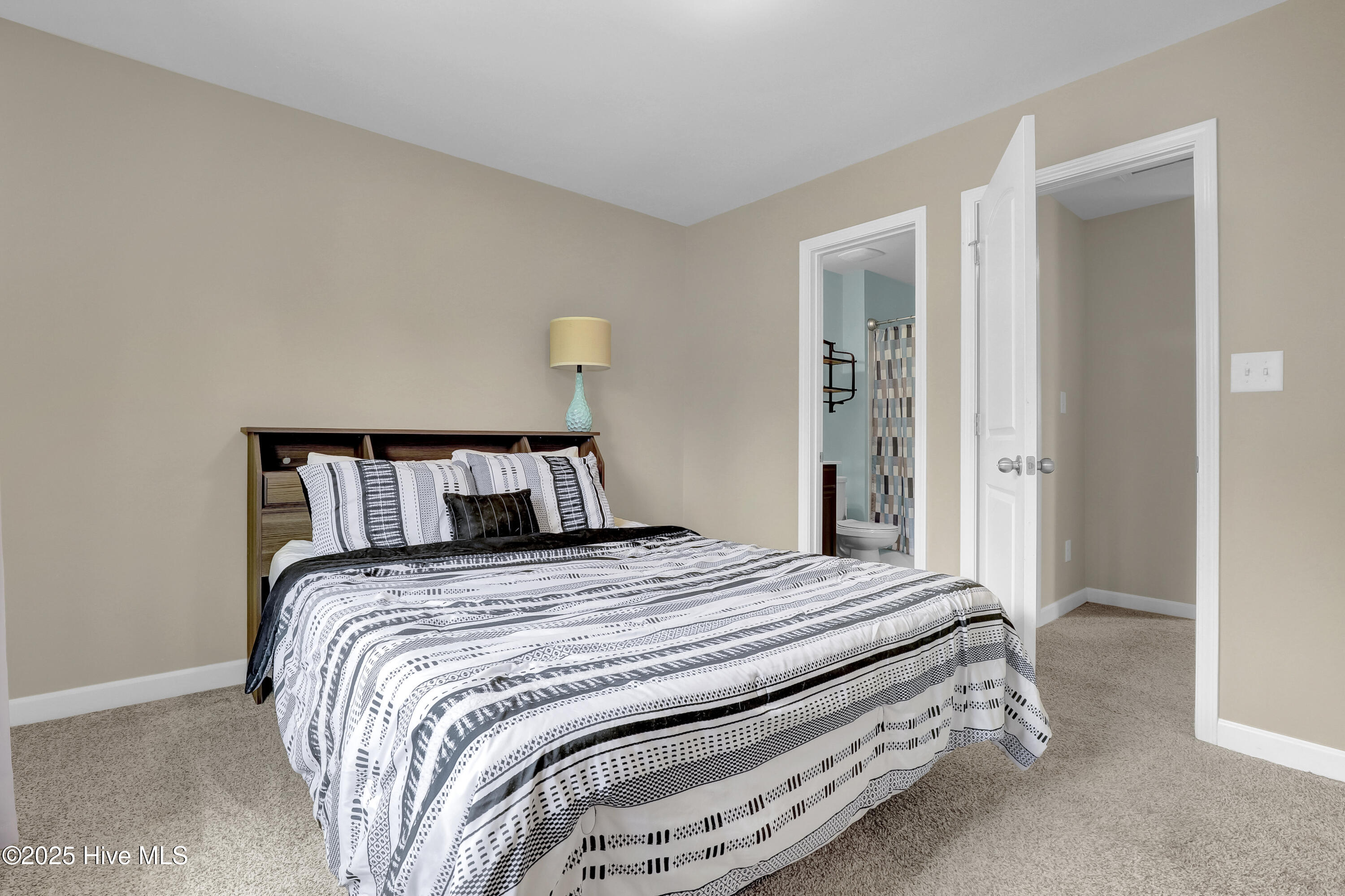 181 Baysden Road Chinquapin, NC 28521 - Photo 24 of 30 UPSTAIRS BEDROOM