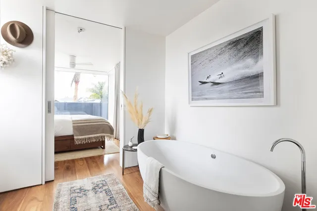 $18,500 | 1201 Cabrillo Avenue, Venice, CA 90291