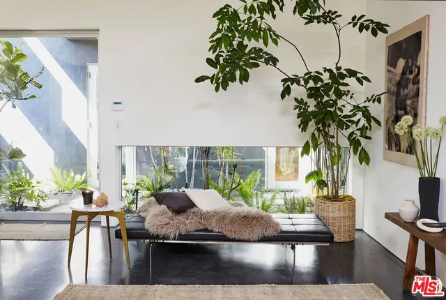 $18,500 | 1201 Cabrillo Avenue, Venice, CA 90291