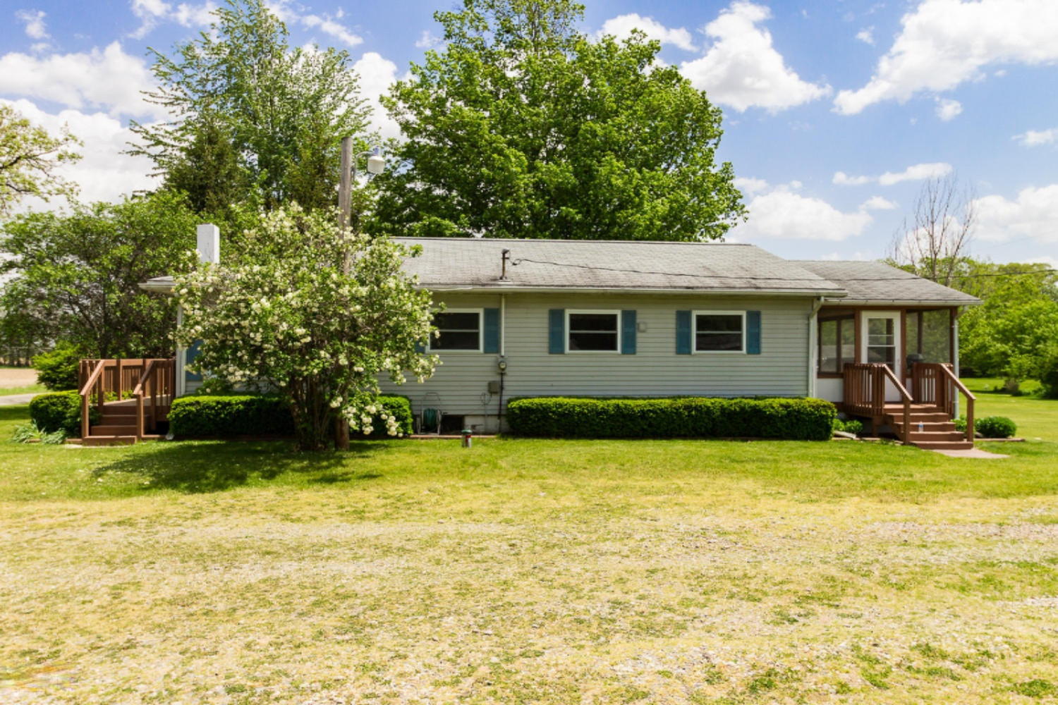 17151 Banker Street Constantine, MI 49042 - Photo 3 of 26 17151 Banker St-103