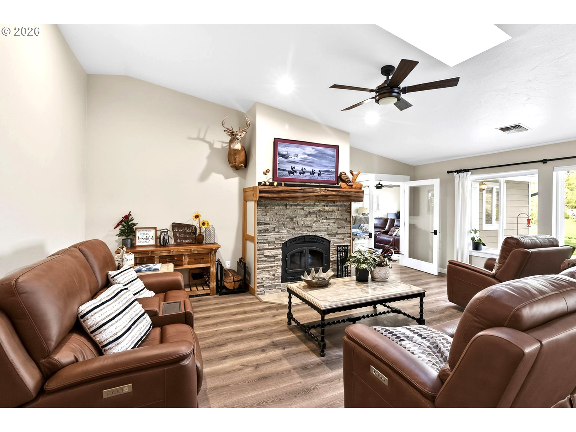91403 Marbrook Lane Blue River, OR 97413 - Photo 12 of 46