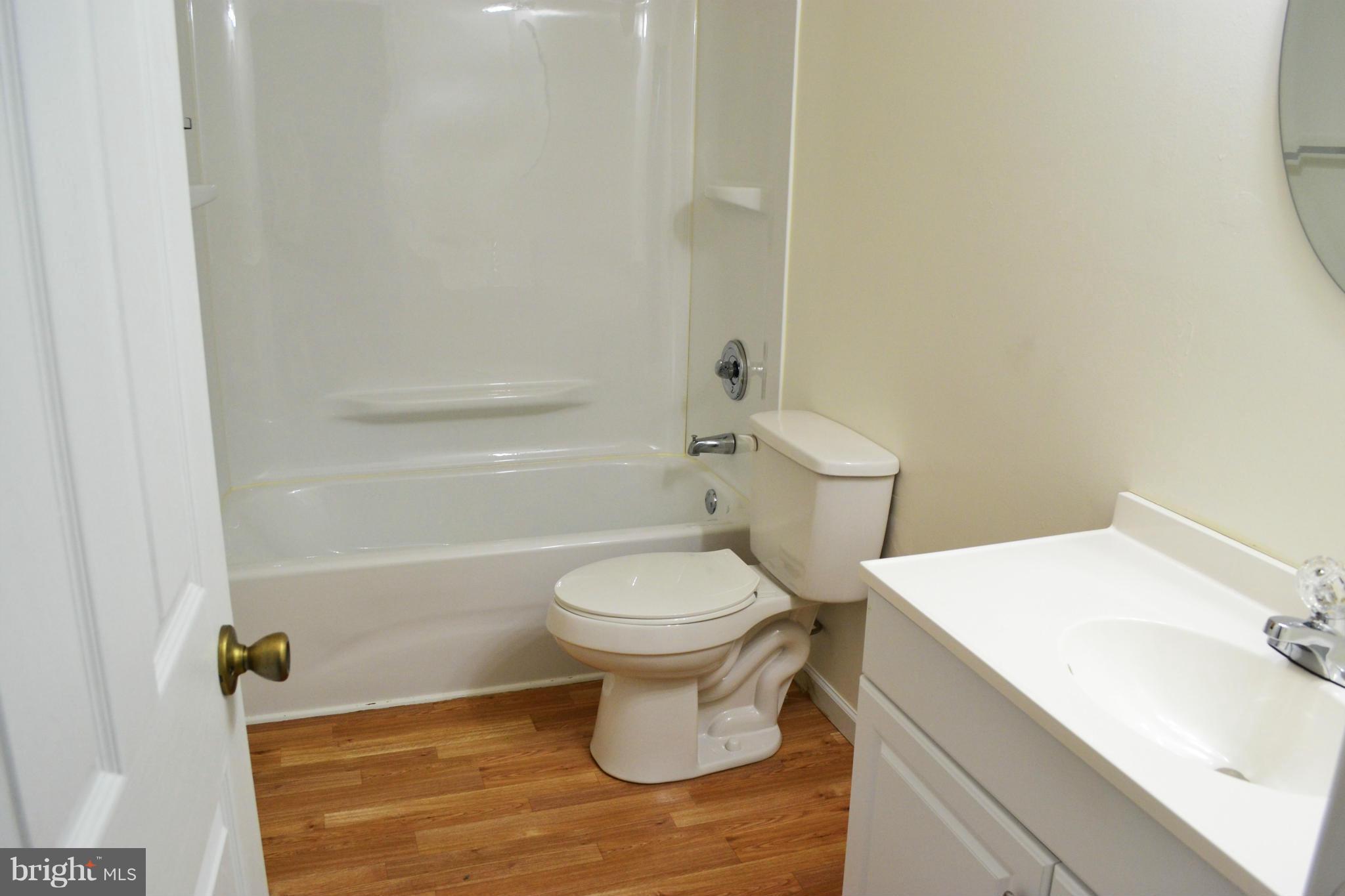 13737 Inlet Road Culpeper, VA 22701 - Photo 13 of 23 Bath (Master)