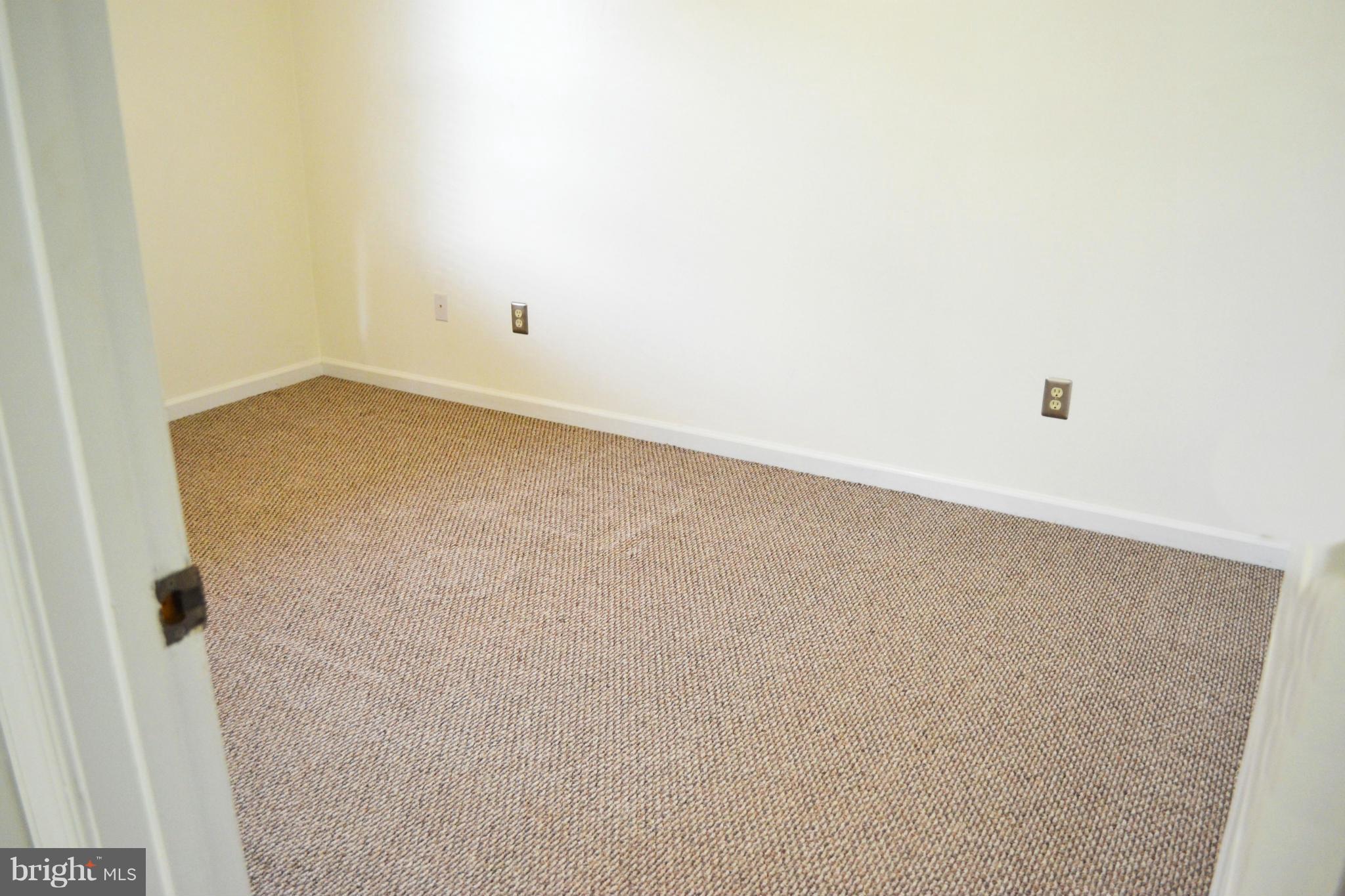 13737 Inlet Road Culpeper, VA 22701 - Photo 14 of 23 2nd Bedroom