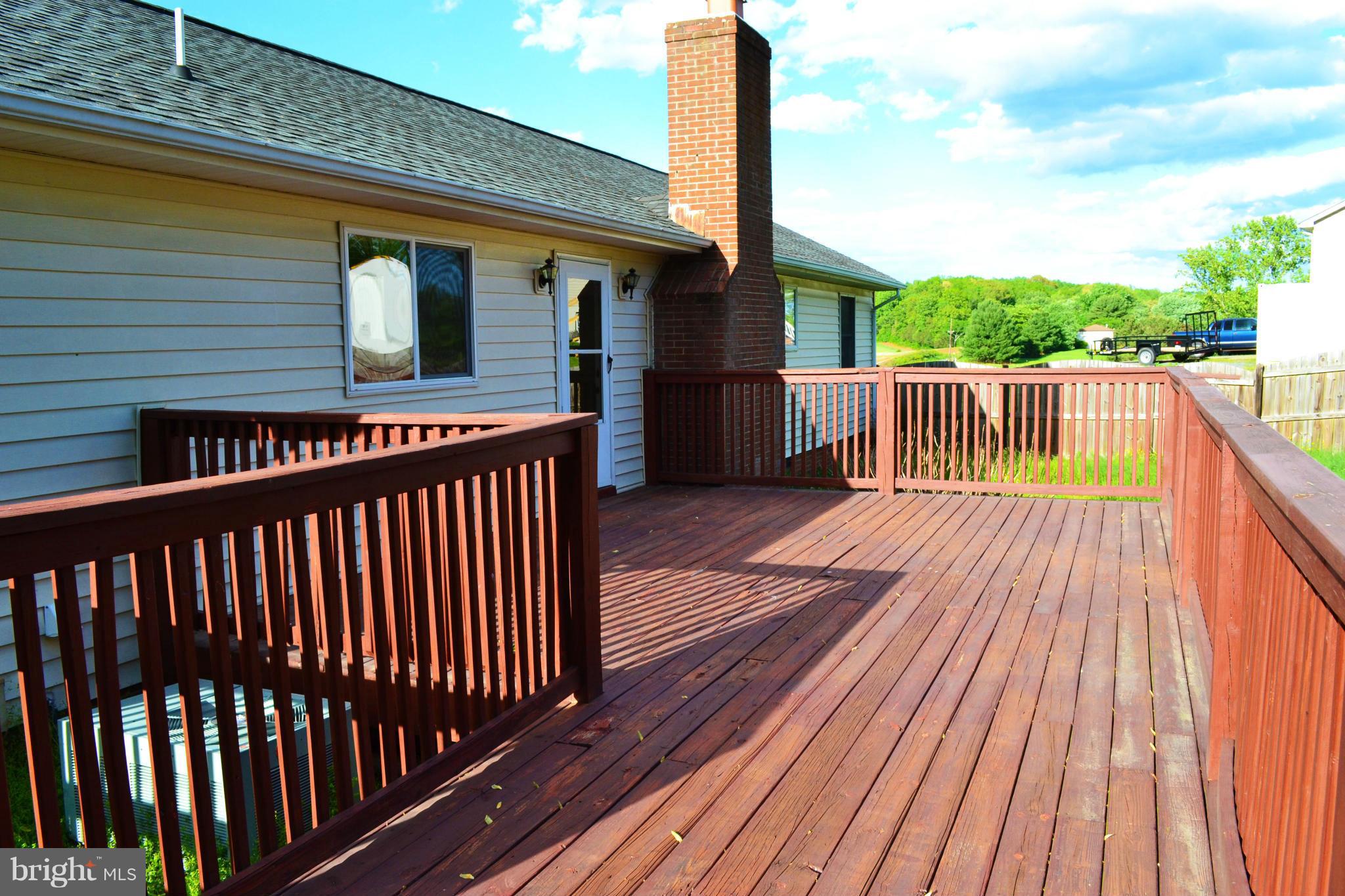 13737 Inlet Road Culpeper, VA 22701 - Photo 20 of 23 Deck