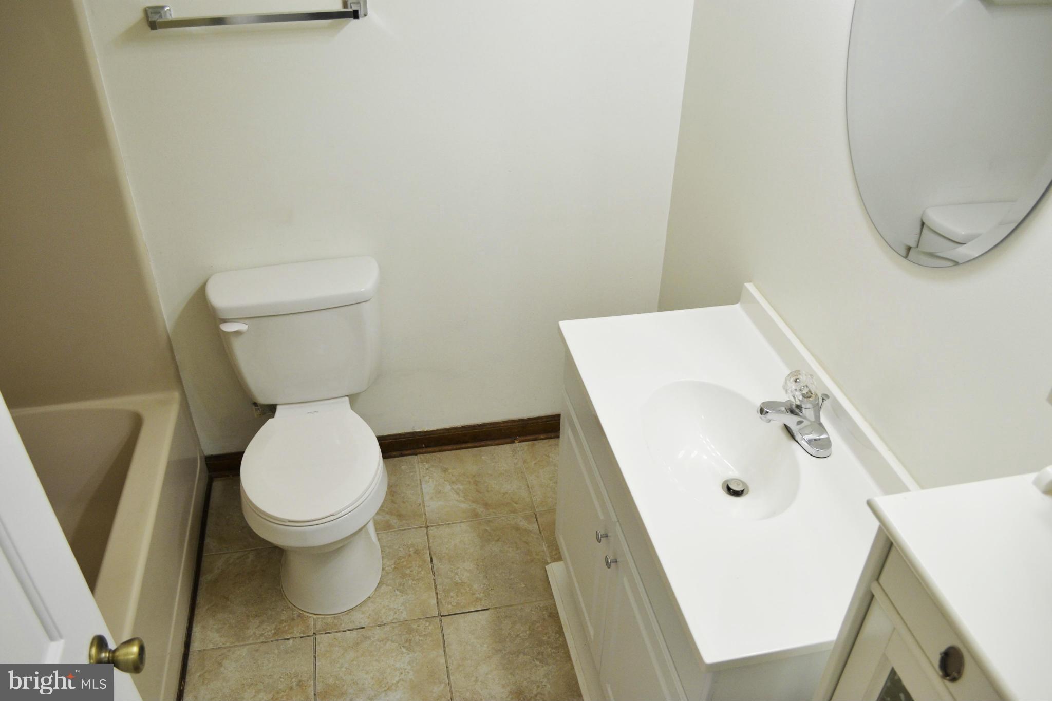 13737 Inlet Road Culpeper, VA 22701 - Photo 10 of 23 Full Bathroom