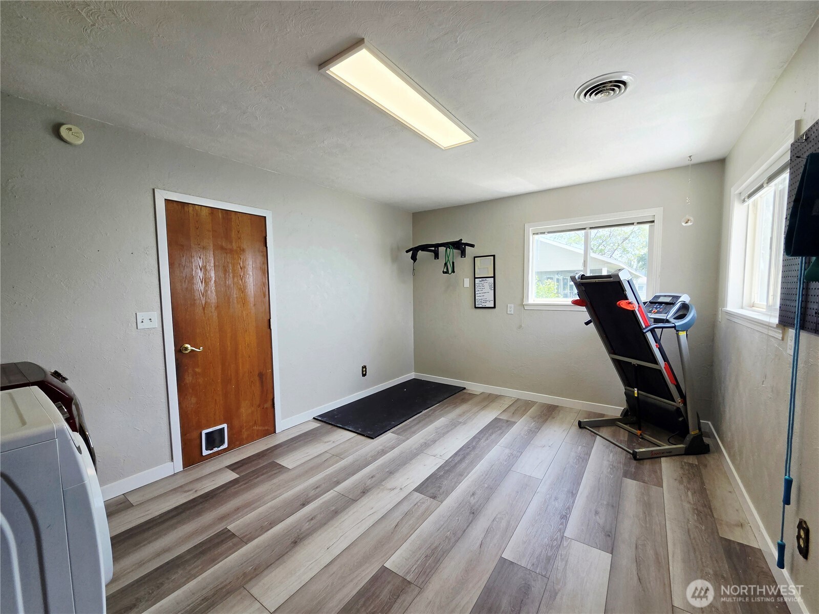 2360 Elgin Road Northeast Moses Lake, WA 98837 - Photo 12 of 40