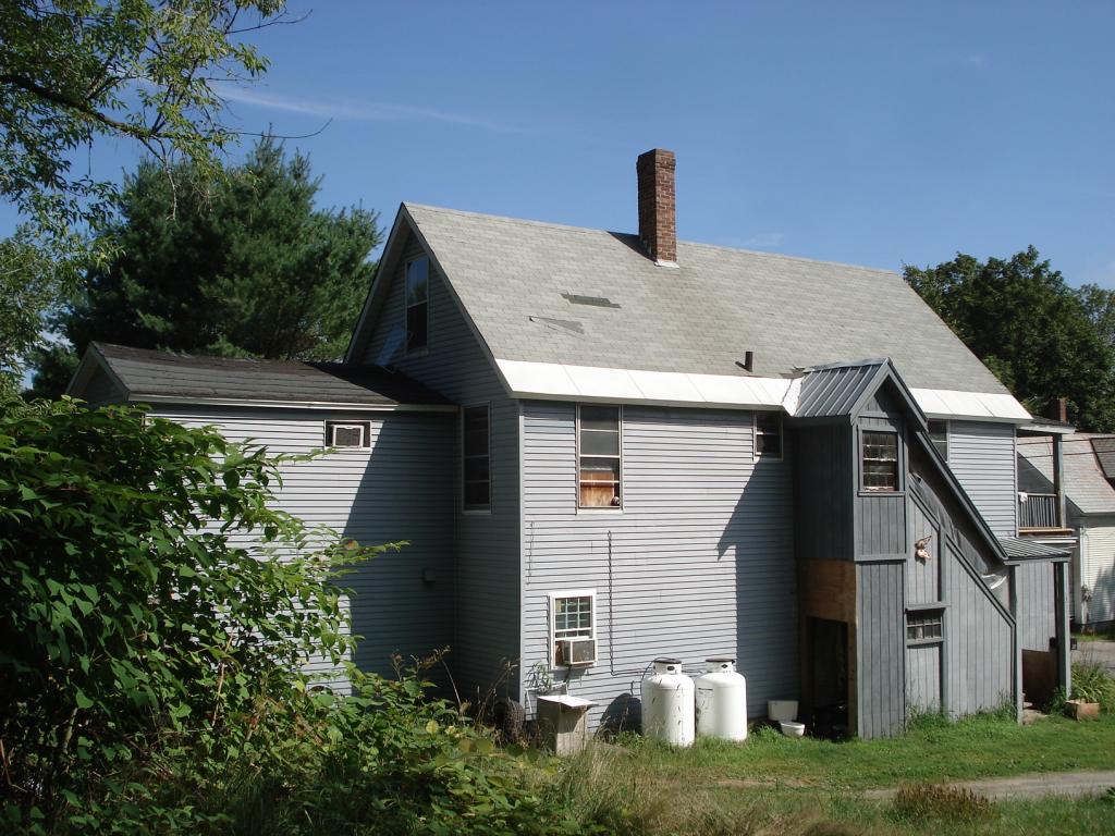 47 Union Street Springfield, VT 05156 - Photo 5 of 5