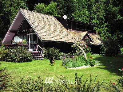 3471 Thomas Clinton, WA 98236 - Photo 1 of 1 Gallery Image 1