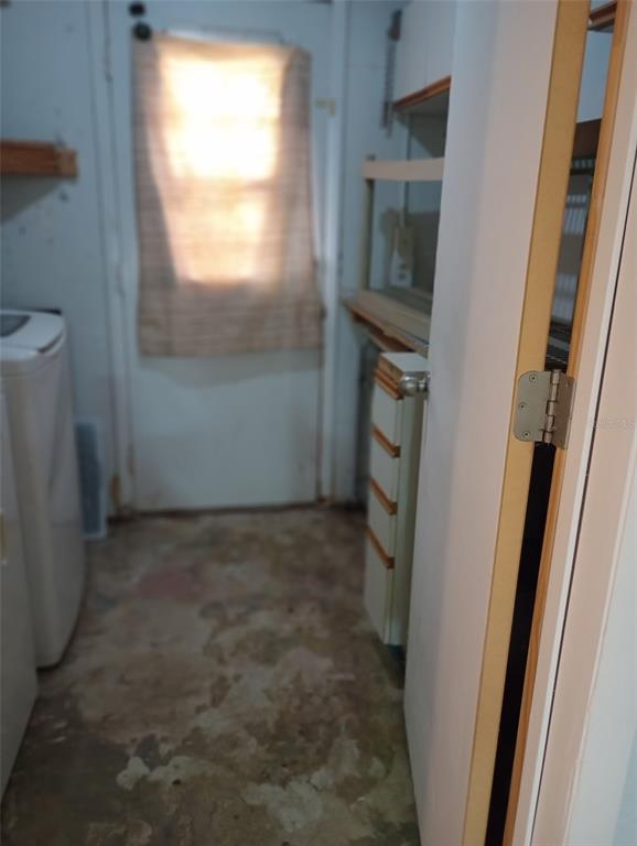 2419 Appian Avenue Spring Hill, FL 34608 - Photo 12 of 21 a view of an empty room and a window