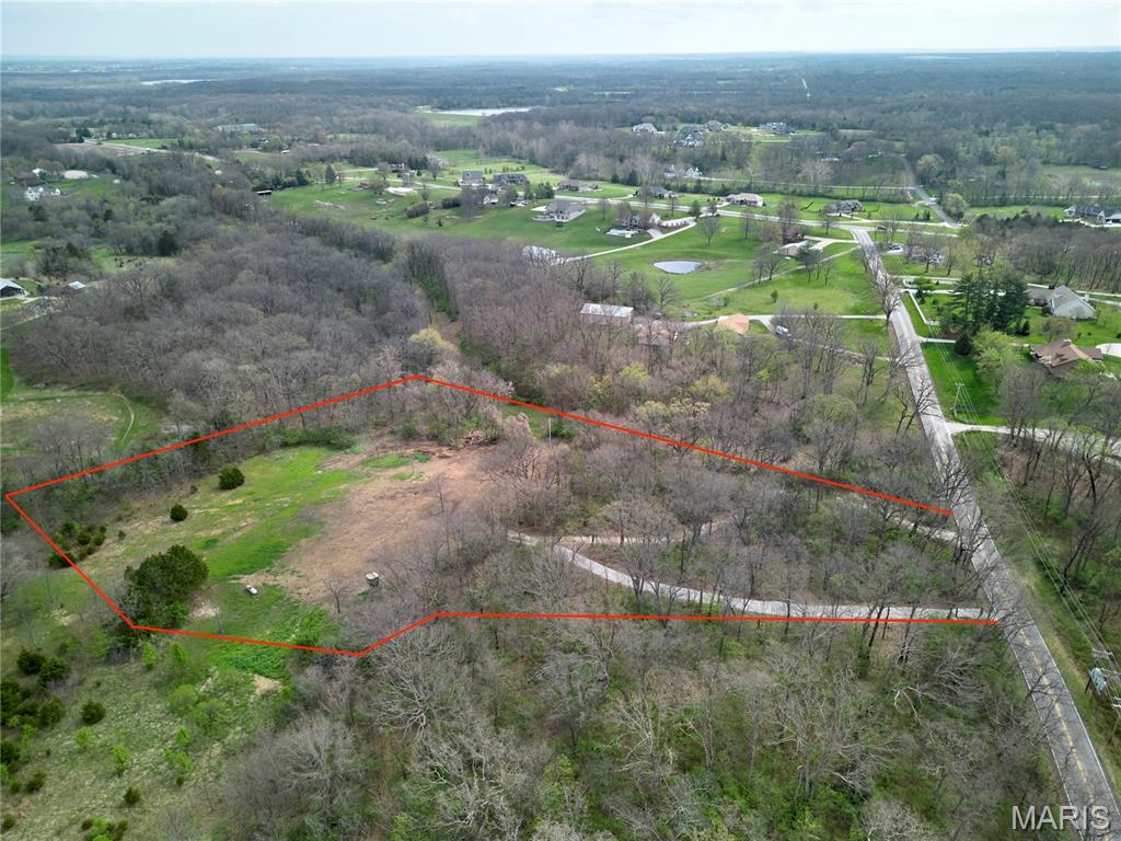 3883 Benne Road Defiance, MO 63341 - Photo 1 of 13