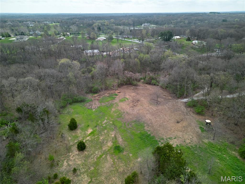 3883 Benne Road Defiance, MO 63341 - Photo 7 of 13