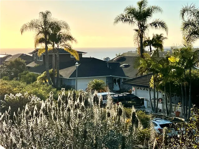 $6,750 | 239 Via Socorro, San Clemente, CA 92672