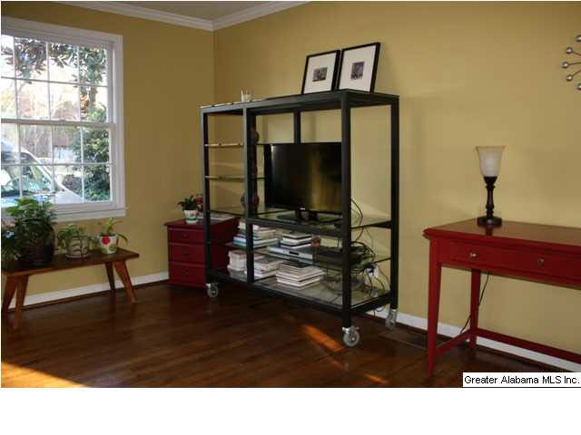 800 Wingate Circle Birmingham, AL 35209 - Photo 6 of 10