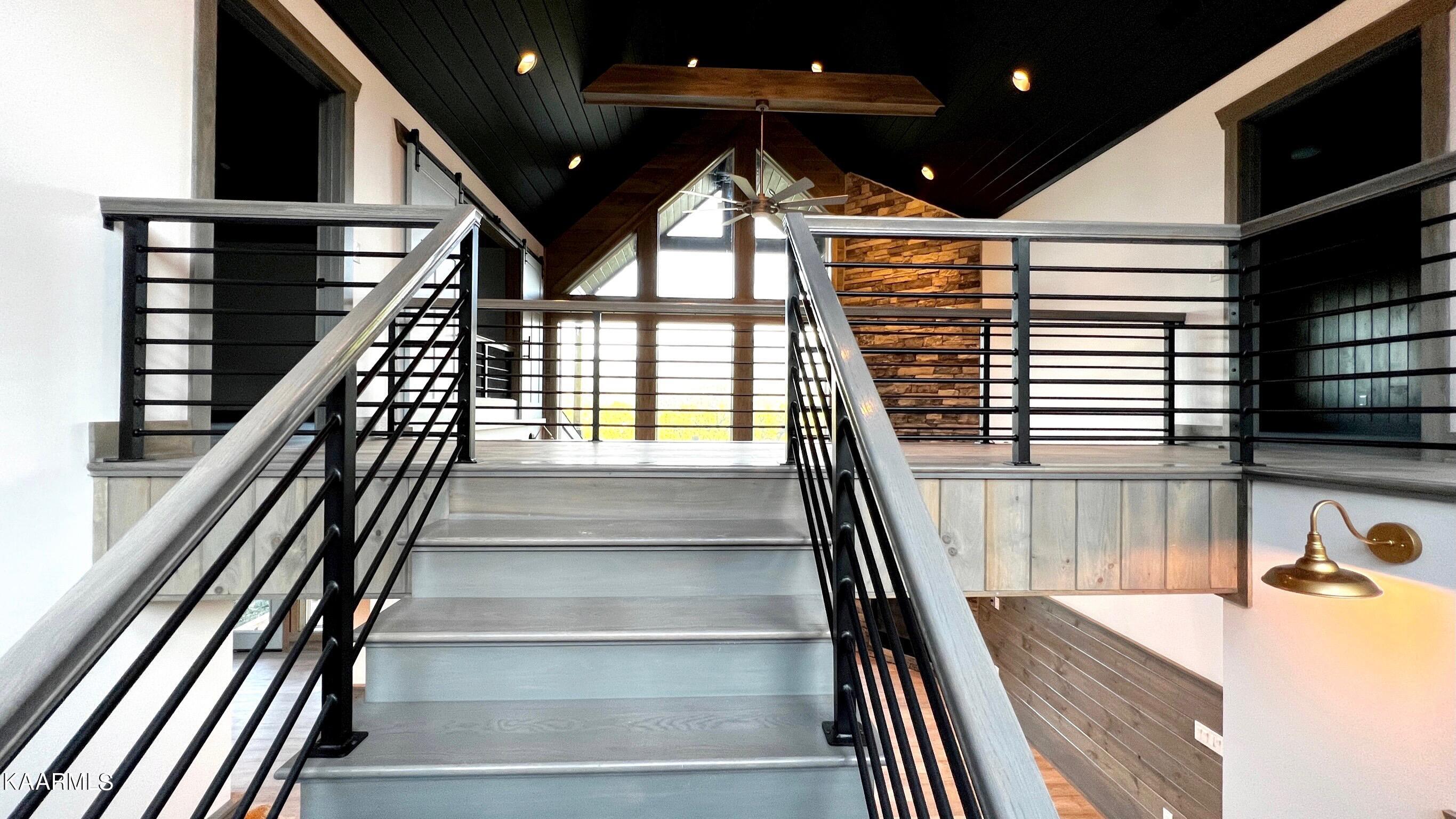 743 Cliff Branch Road Gatlinburg, TN 37738 - Photo 25 of 50 IMG_1030