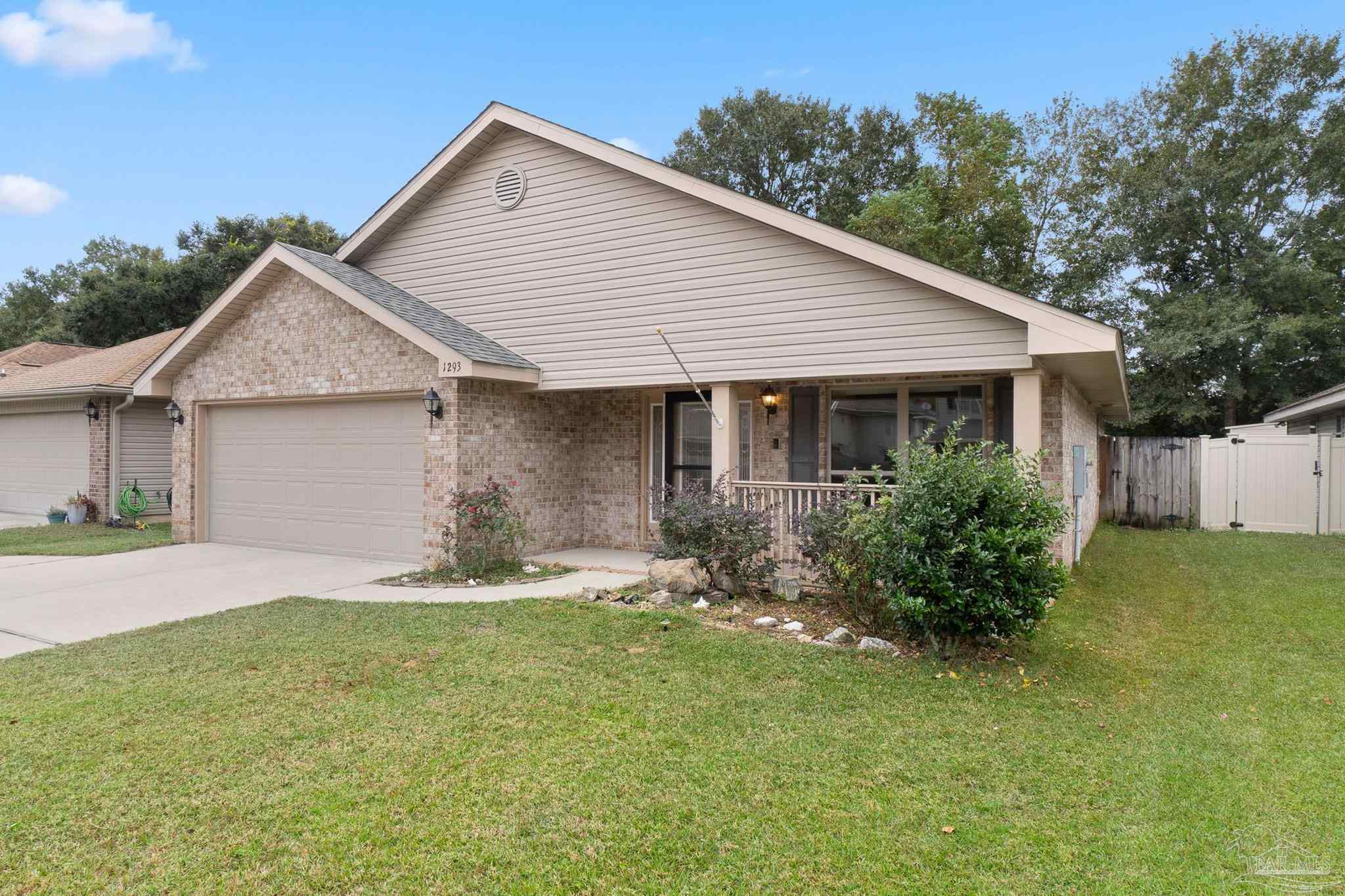 1293 Wetherby Road Pensacola, FL 32534 - Photo 2 of 30 Gallery Image 2