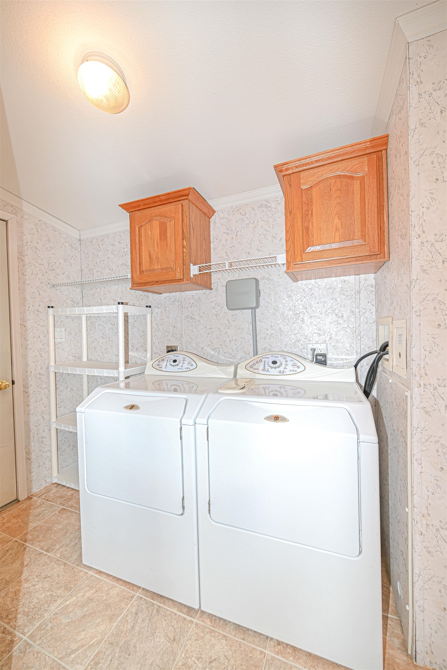 66 Sunset Way Manchester, NH 03104 - Photo 22 of 36