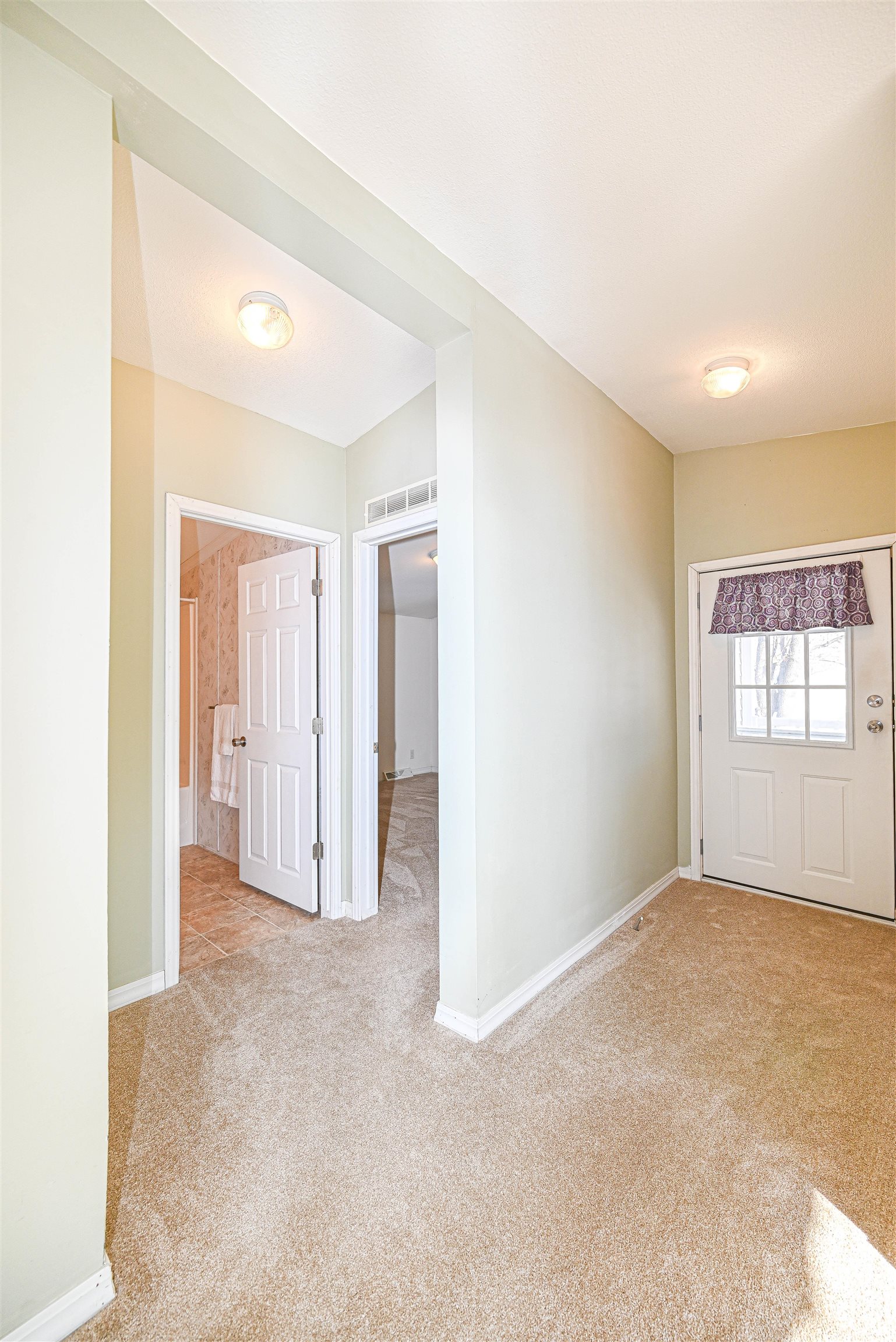 66 Sunset Way Manchester, NH 03104 - Photo 25 of 34 Gallery Image 25