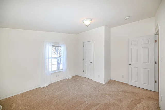 $325,000 | 66 Sunset Way, Manchester, NH 03104