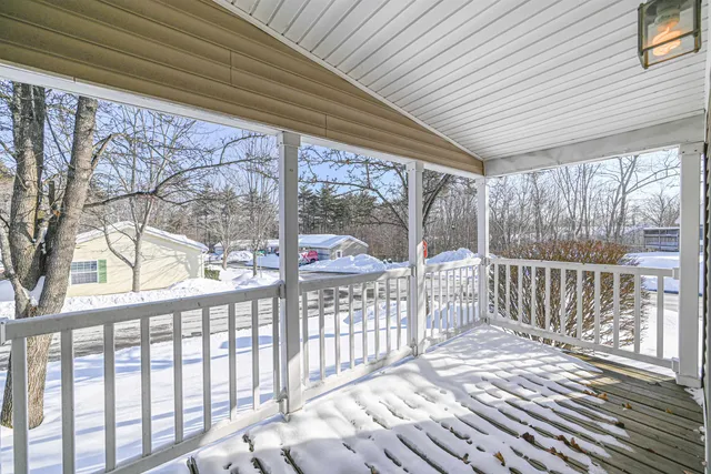 $325,000 | 66 Sunset Way, Manchester, NH 03104