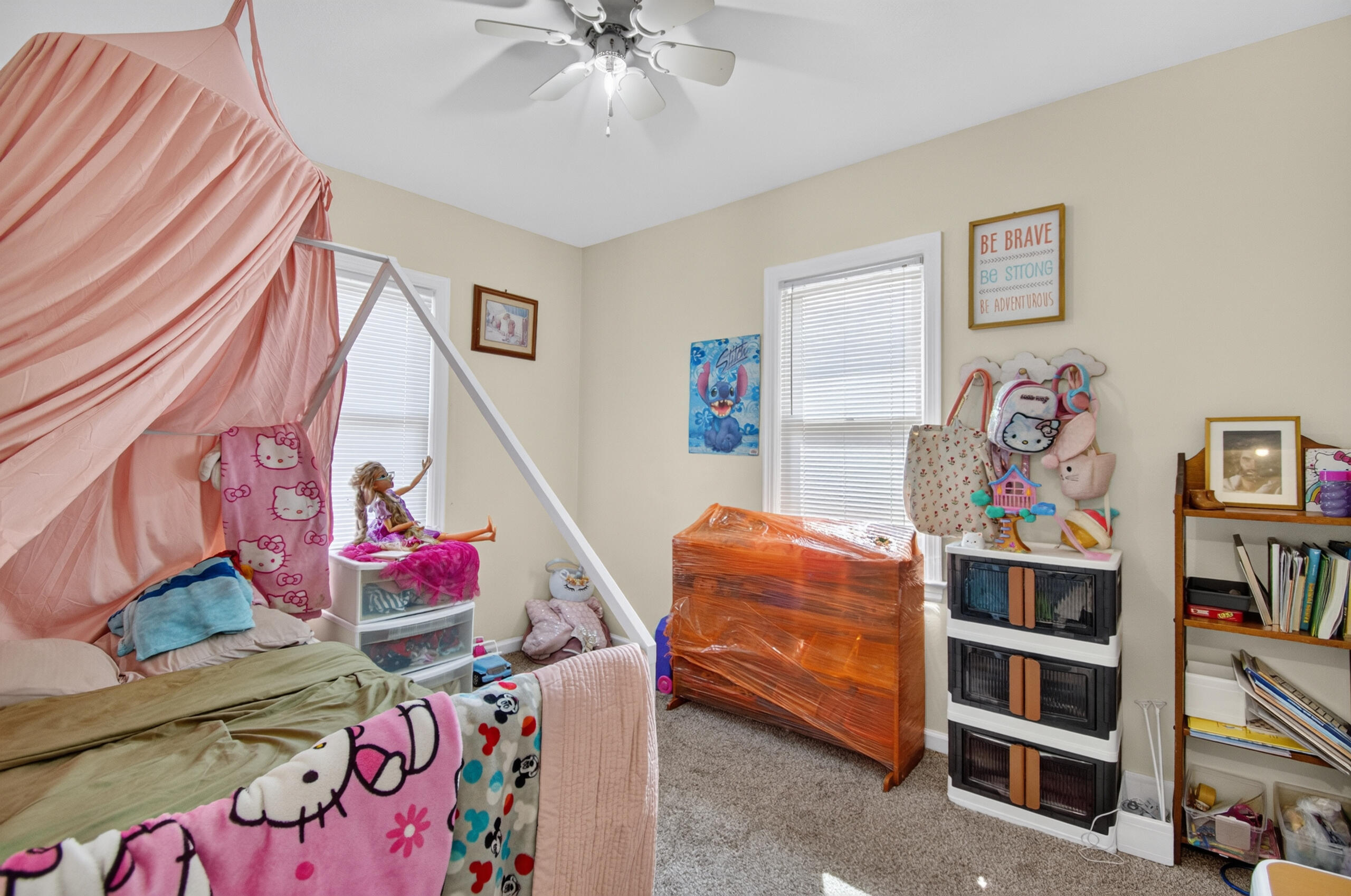 2313 Arlington Avenue Racine, WI 53403 - Photo 11 of 18 DSC_9759