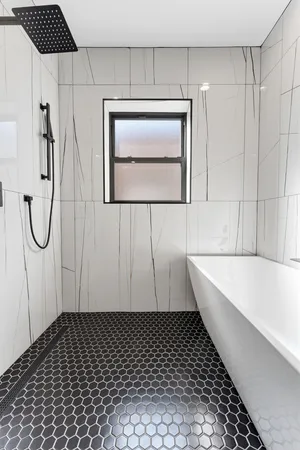 $5,000 | 7516 North Eastlake Terrace, Unit 1, Chicago, IL 60626