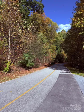 $175,000 | 312 Hollybrook Drive, Unit S1R, Flat Rock, NC 28731