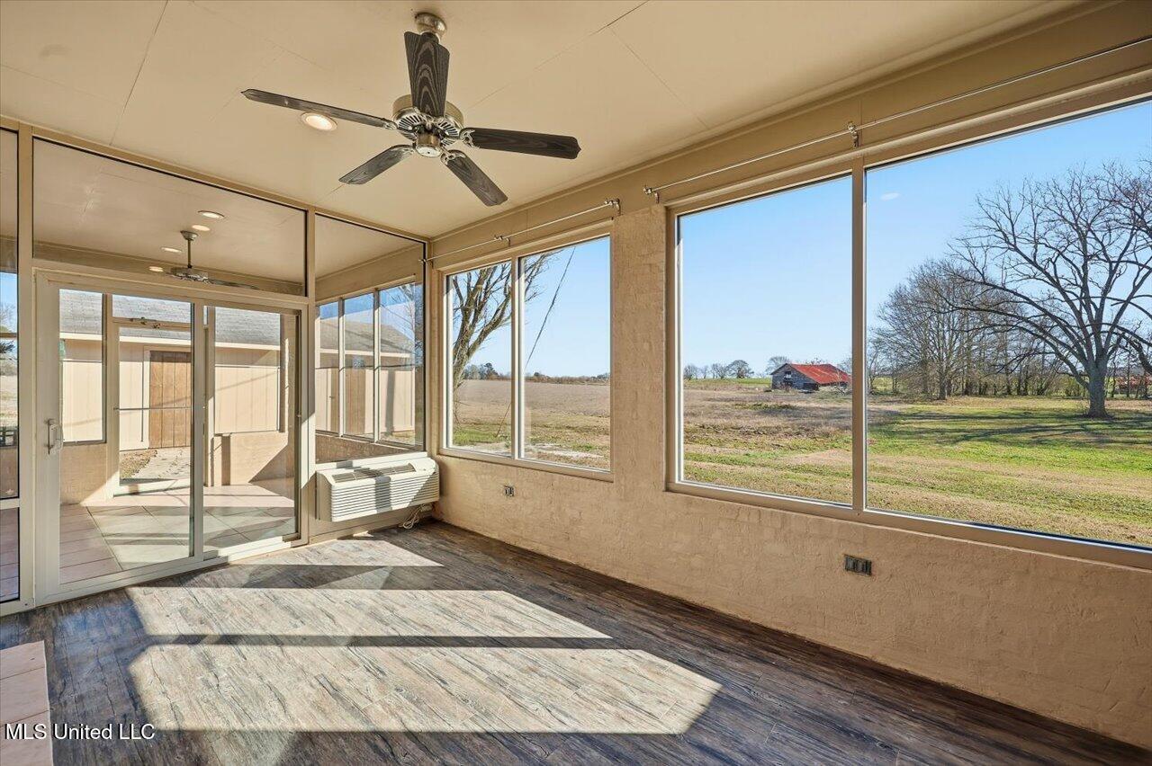 518 Walters Road Pelahatchie, MS 39145 - Photo 40 of 51 40-518 Walters Rd _ Home Tours MS