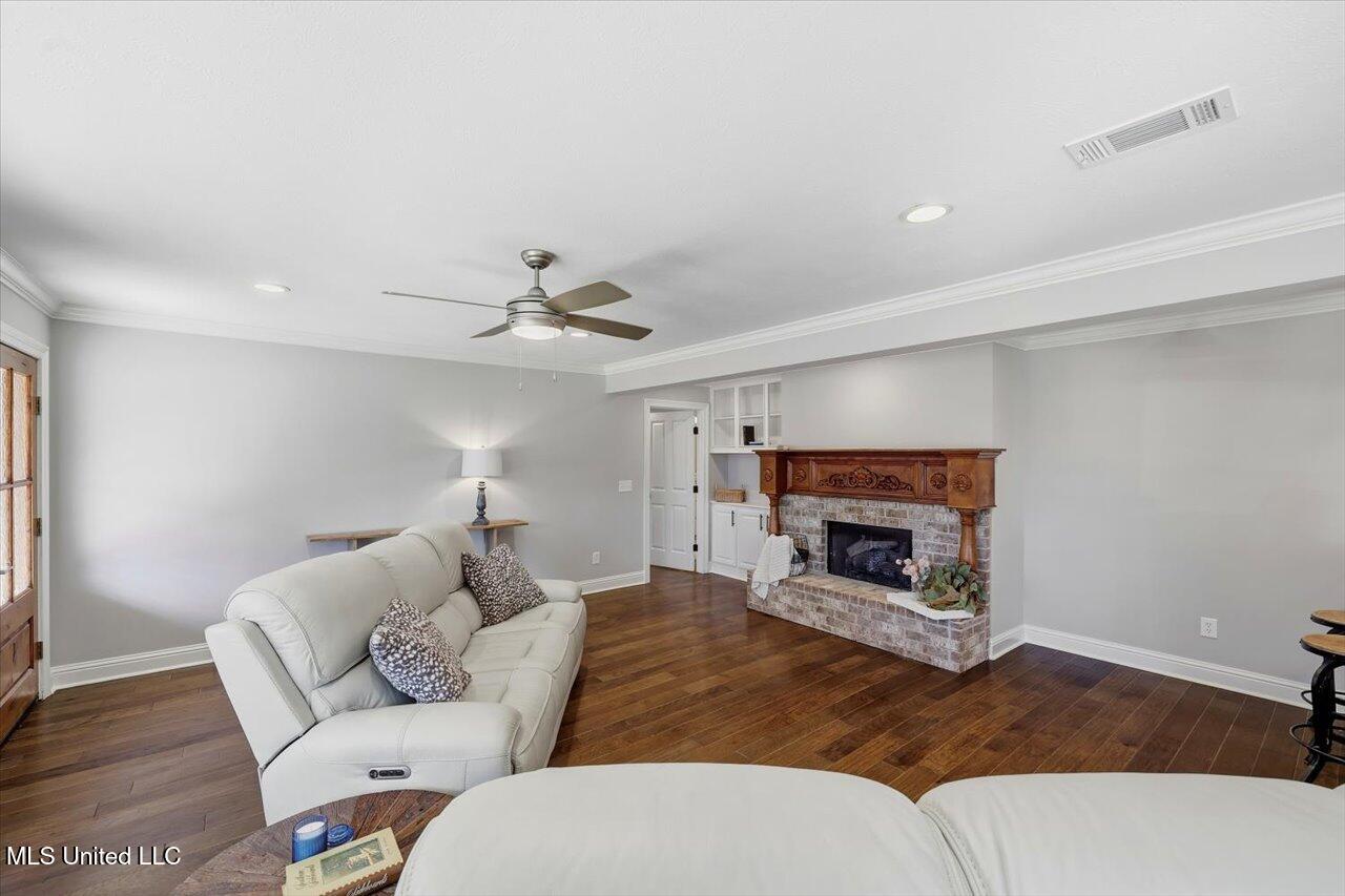 518 Walters Road Pelahatchie, MS 39145 - Photo 7 of 51 07-518 Walters Rd _ Home Tours MS