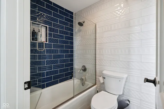 $899,000 | 118 White Horse Lane, Fishers, IN 46038