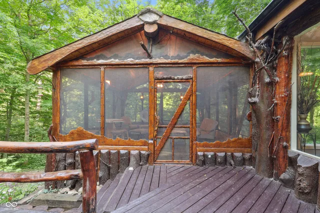 $899,000 | 118 White Horse Lane, Fishers, IN 46038