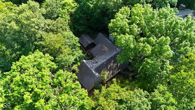 $899,000 | 118 White Horse Lane, Fishers, IN 46038