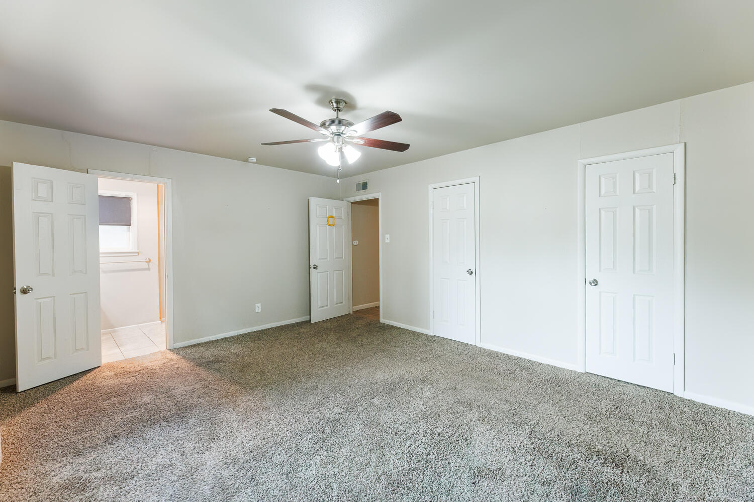 4208 40th Street Lubbock, TX 79413 - Photo 26 of 51 Primary Bedroom