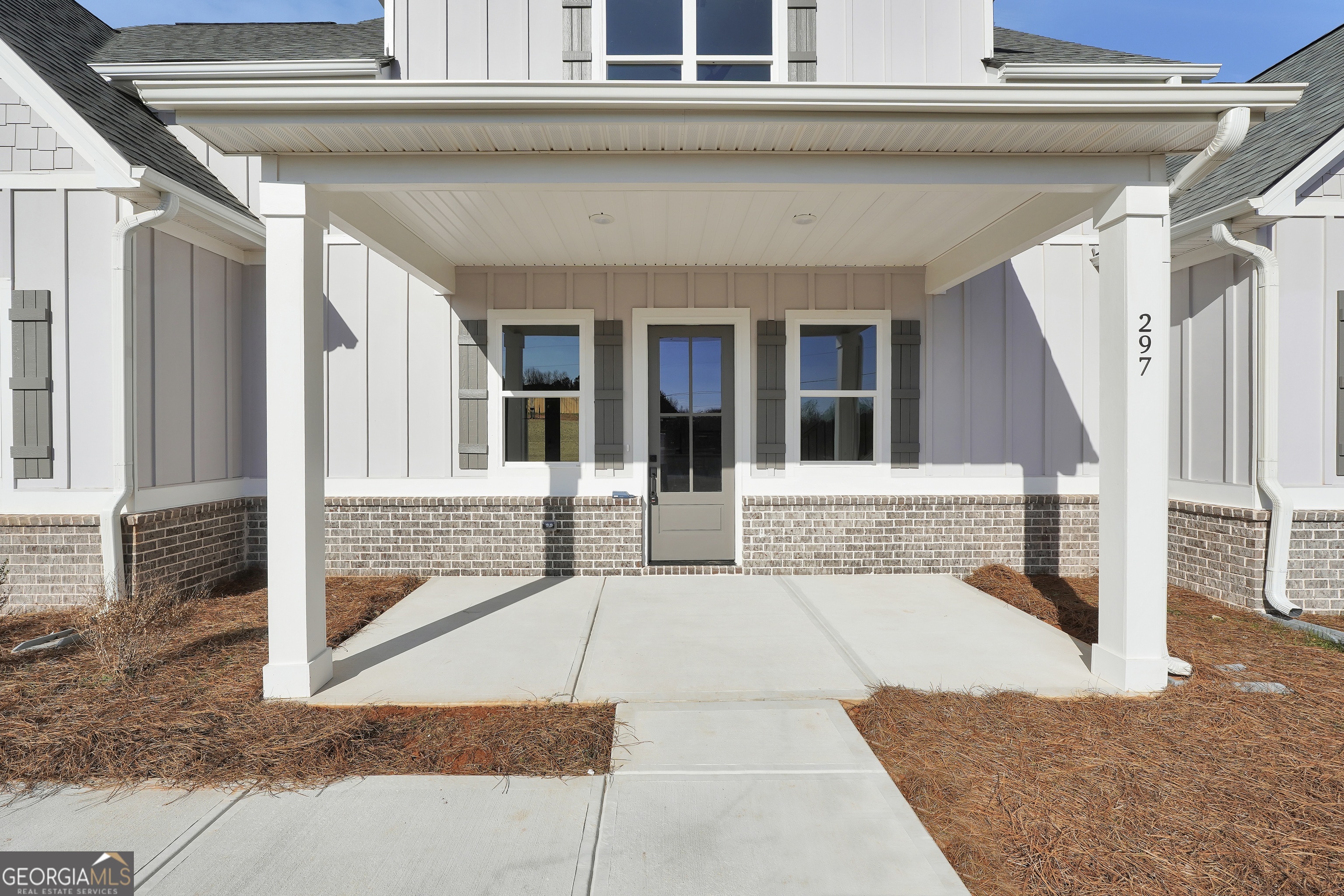 297 East Knight Road McDonough, GA 30252 - Photo 7 of 64 a view of a house with porch