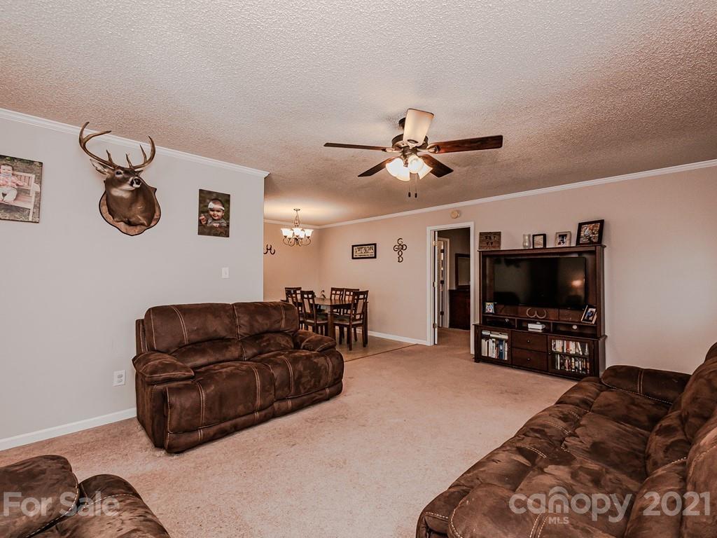 2448 Southbend Road Clover, SC 29710 - Photo 14 of 25 Gallery Image 14