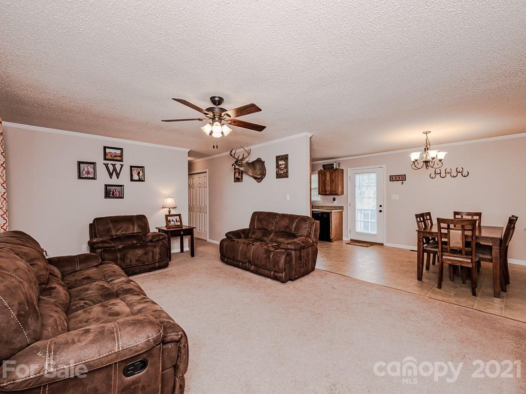 2448 Southbend Road Clover, SC 29710 - Photo 3 of 25 Gallery Image 3
