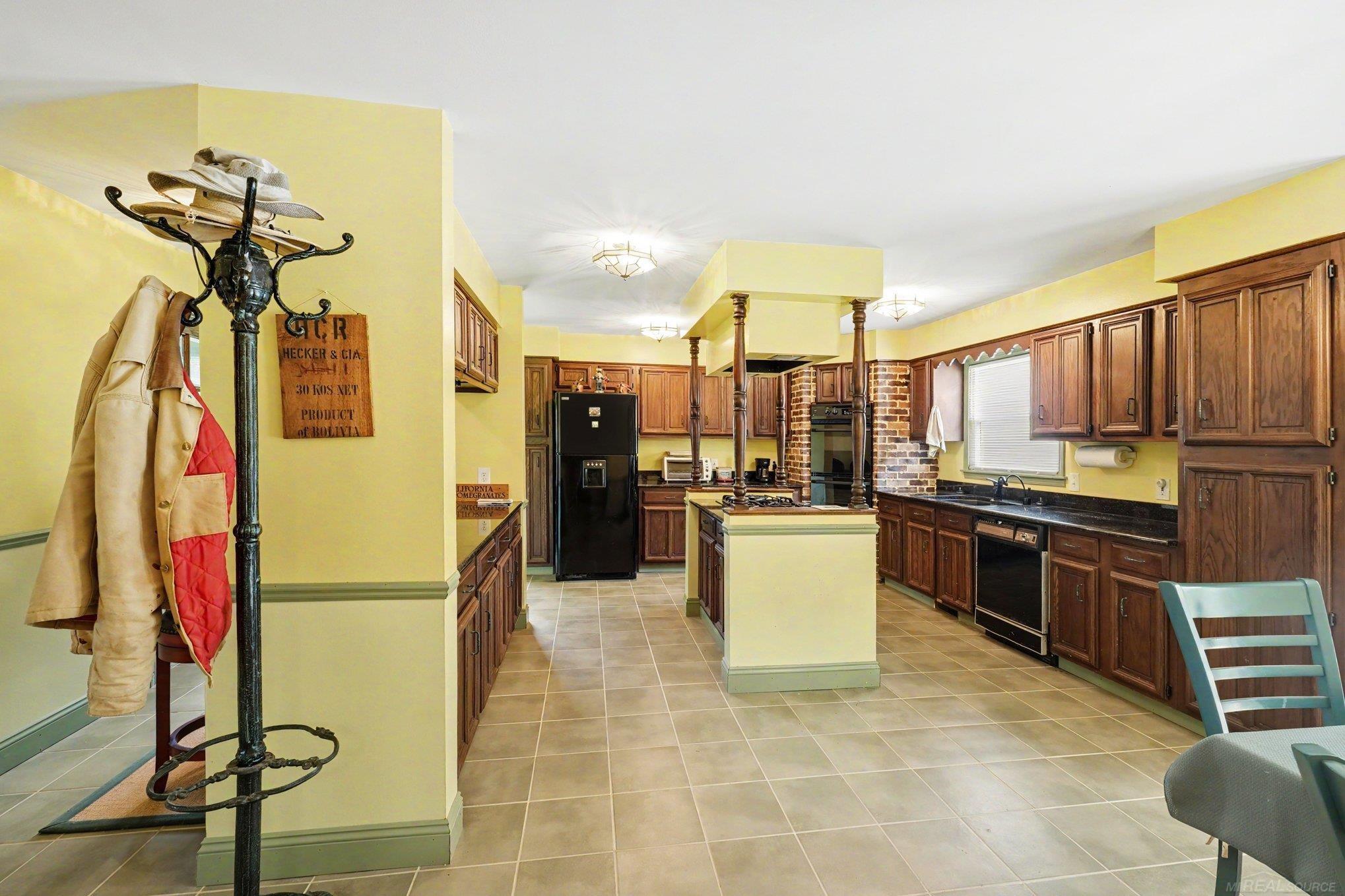 3285 Hosner Road Dryden, MI 48428 - Photo 12 of 37