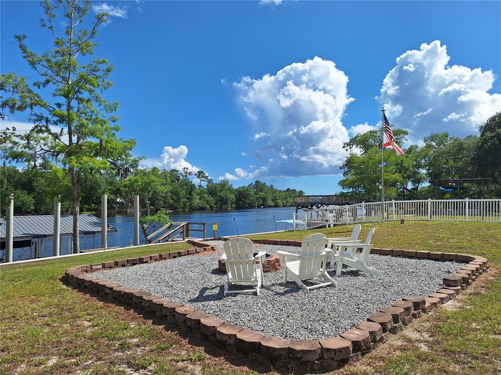 8213 Riverview Road Trenton, FL 32693 - Photo 3 of 59